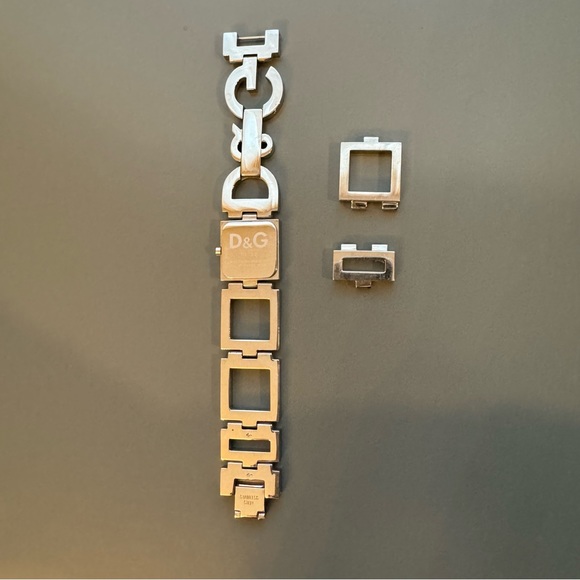 Dolce & Gabanna Silver Diamond Studded Watch - Picture 5 of 9